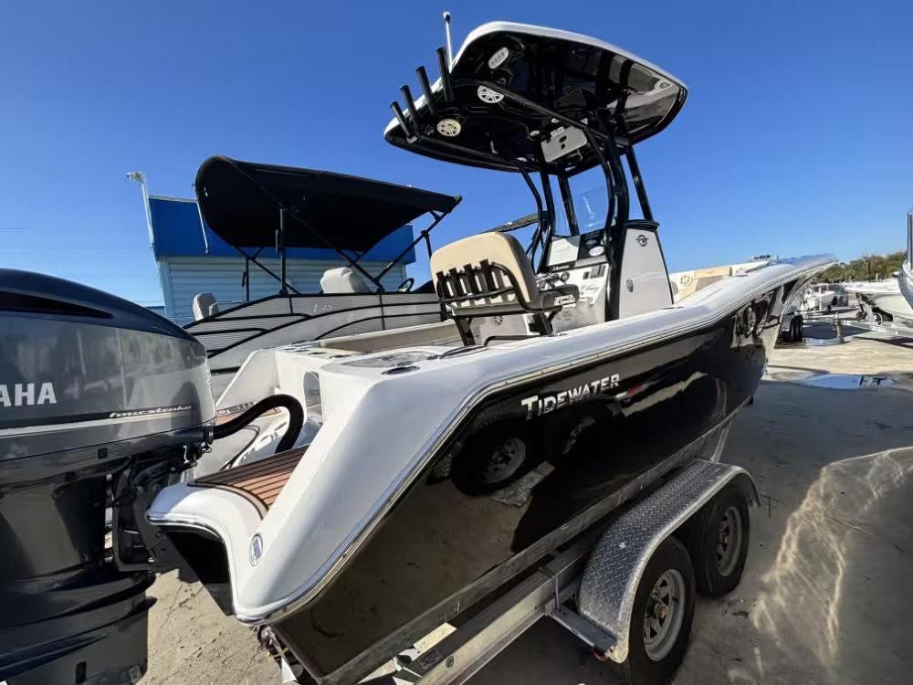 Used 2020 Tidewater 232 CC Adventure, 33953 Port Charlotte - Boat